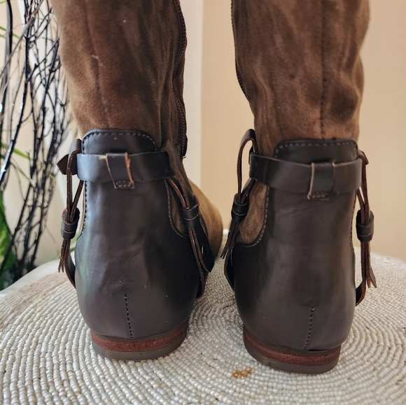 NWT. ROTH  fabric upper boots.SIZE 8 - Picture 8 of 9